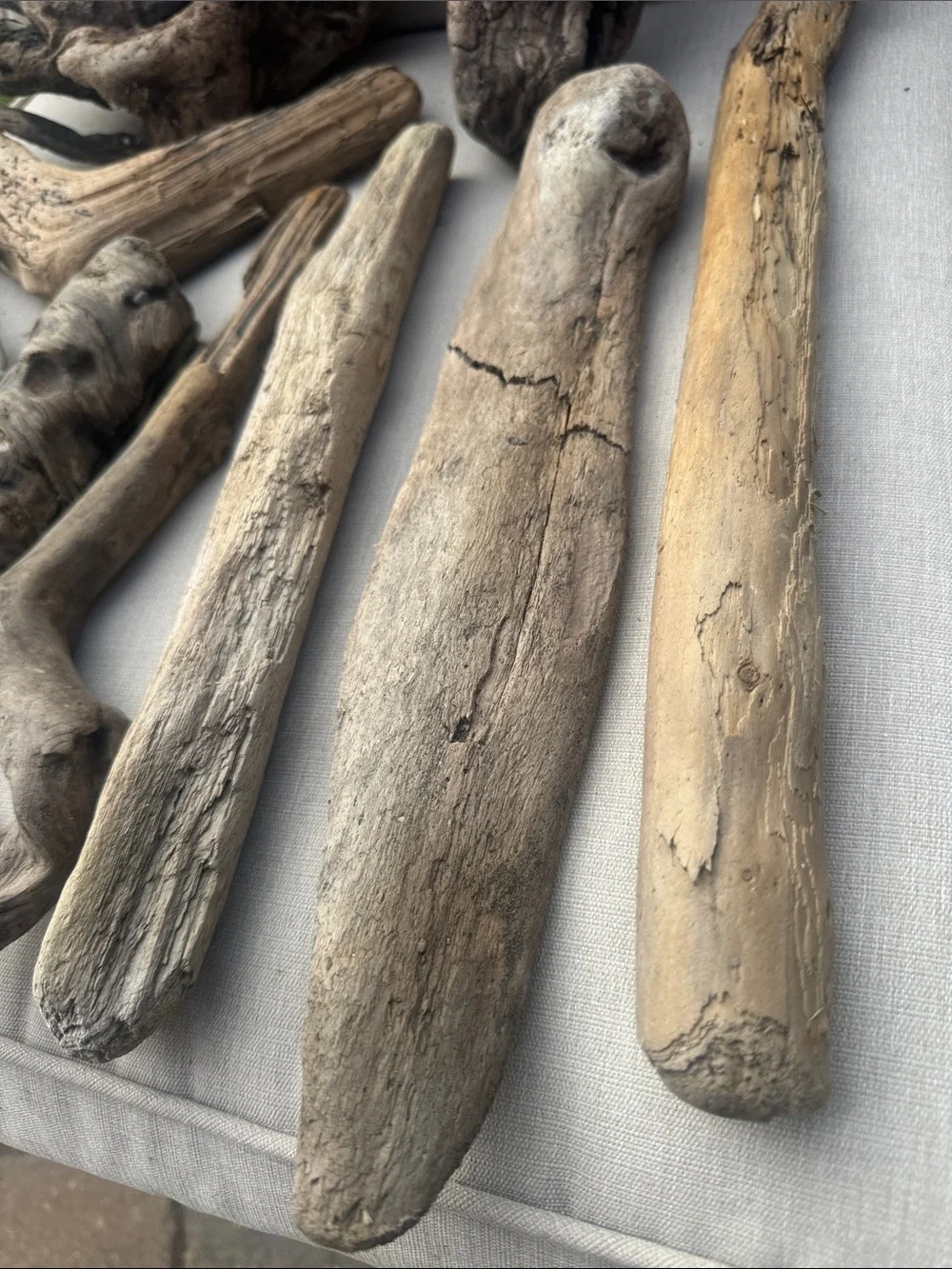 11 pc (5lbs shipped) Natural Driftwood Decorative Accent Pieces-craft & display